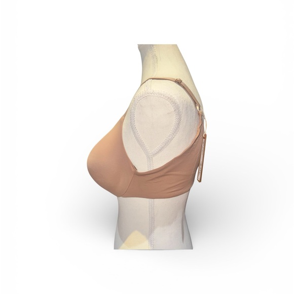 Skims full coverage lightly lined bra - various sizes - Picture 3 of 9